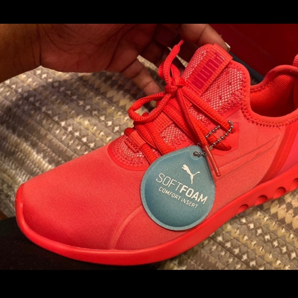 Puma - Picture 2 of 7